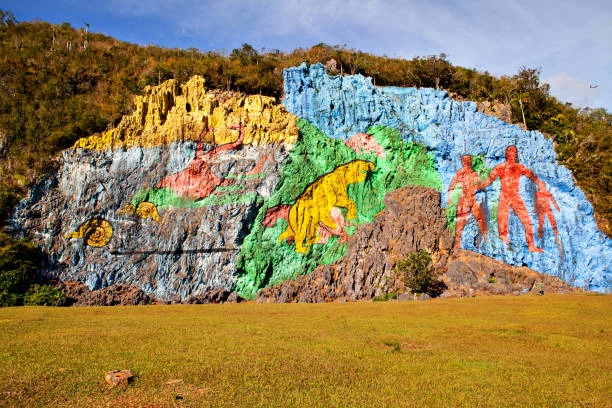 mural-de-la-prehistoria